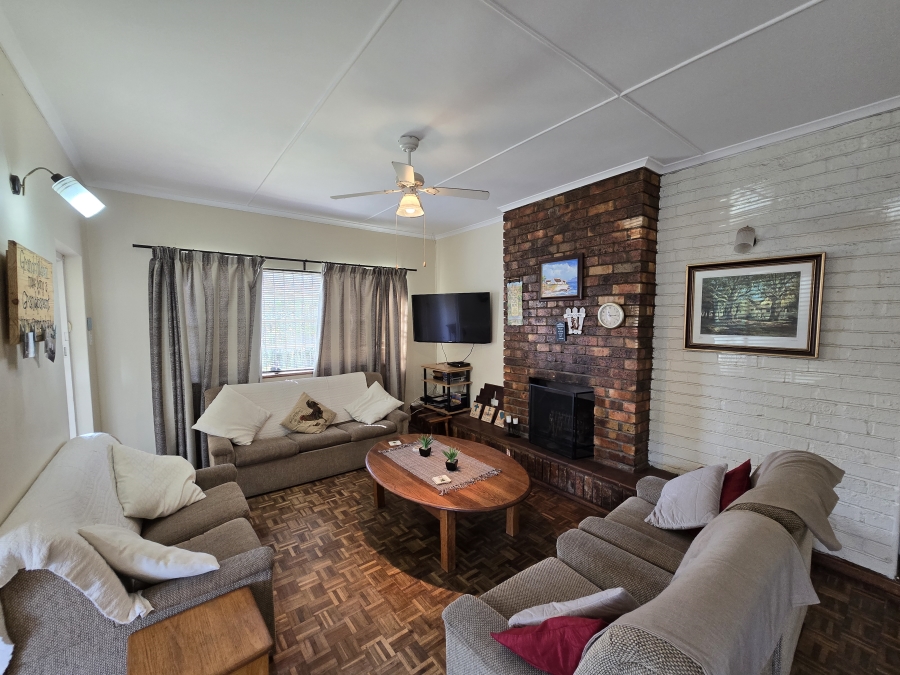 To Let 3 Bedroom Property for Rent in Port Alfred Eastern Cape